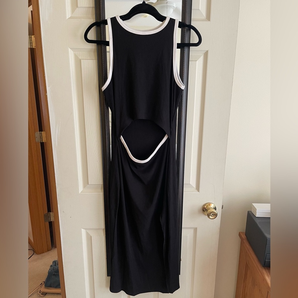 Black w/White Detail Halter Bodycon Midi Dress